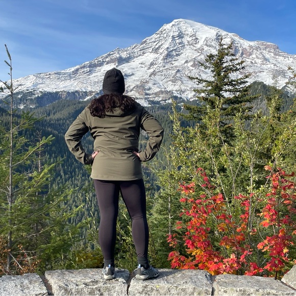 Meet your Posher, Ashley - Picture 8 of 10